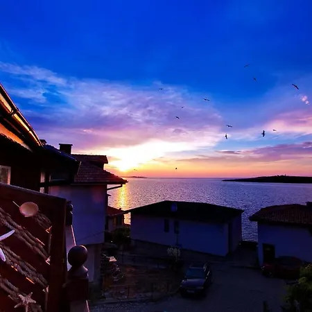 Albatros Old Town Hotel 3*