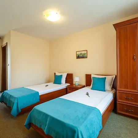 Albatros Old Town Hotel 3*