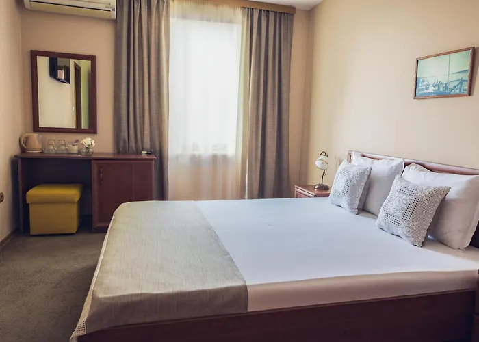 Hotel Albatros Old Town 3*