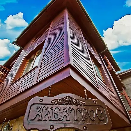 Albatros Old Town فندق 3*